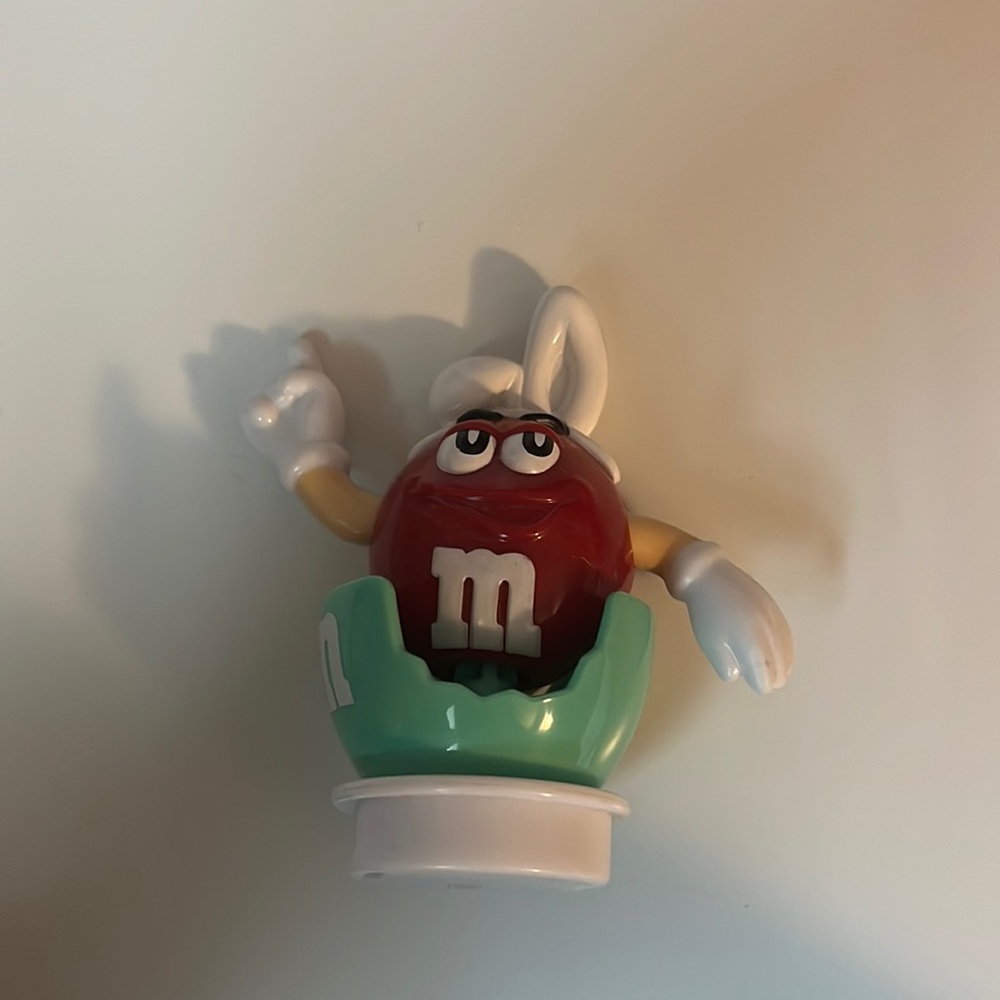 m&m bobble
